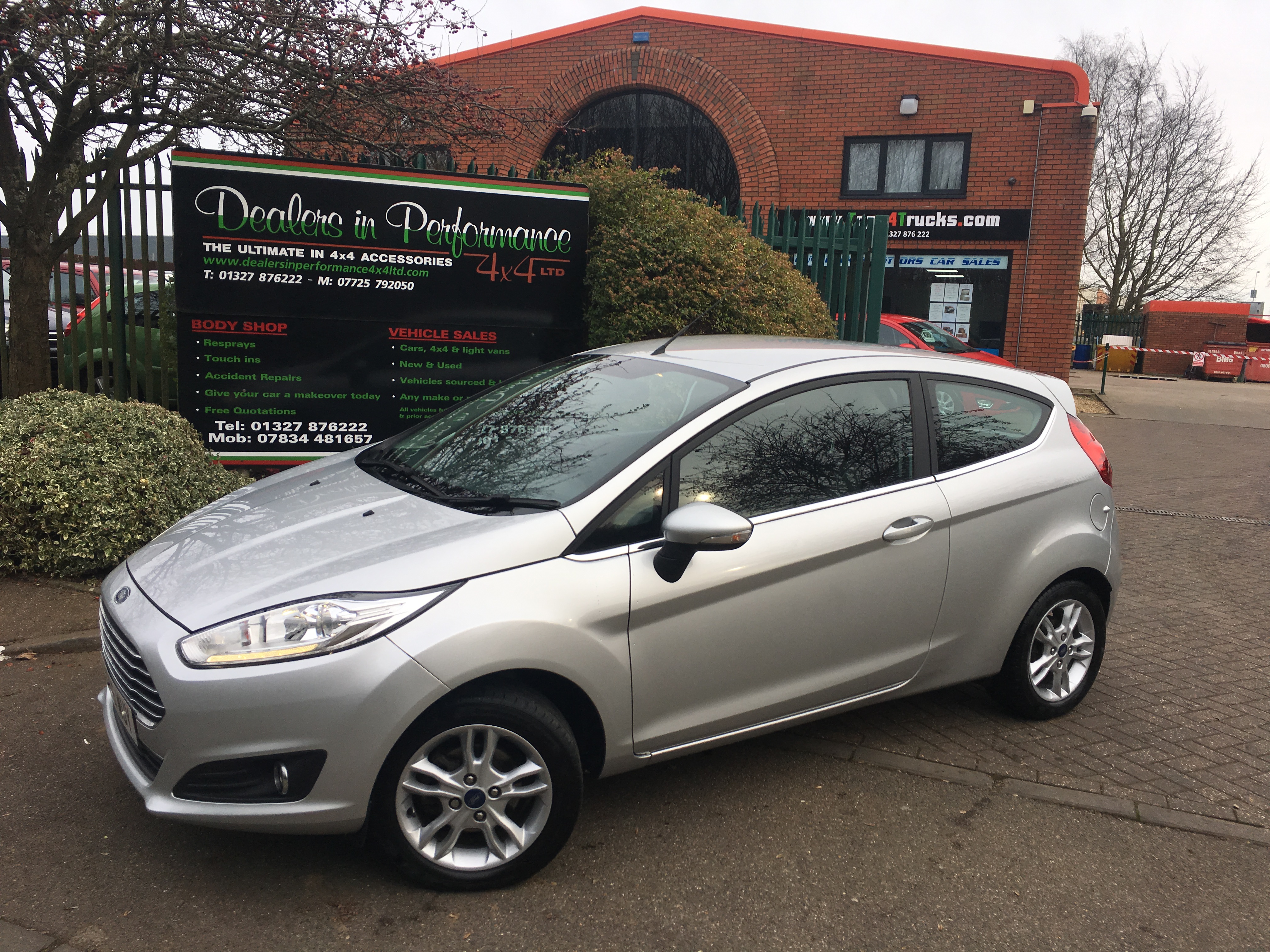 SOLD Ford Fiesta 1.0 T EcoBoost Zetec (s/s) 3dr - Long Buckby ...